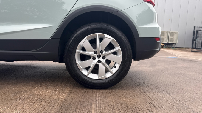 SEAT Arona 1.0 TSI SE 5dr Petrol Hatchback - Image 5